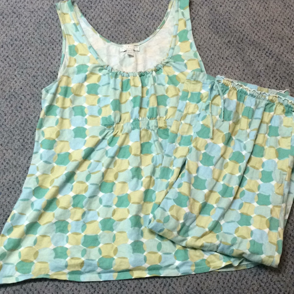Patterned sleepwear